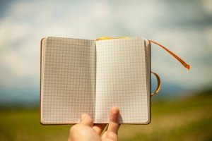 hand-notes-holding-things-large