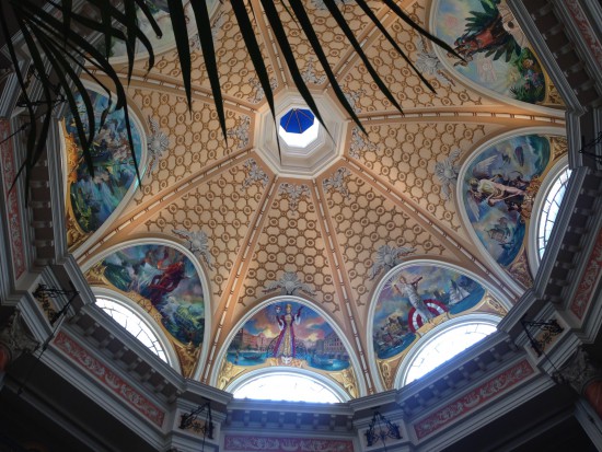 ミラコスタの天井