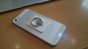 ケースなしのiPhone5