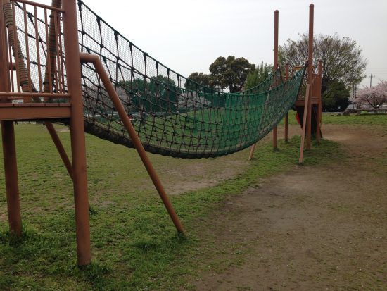 福祉村の遊具１