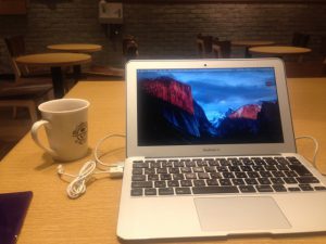 コーヒービーンとMacBookAir