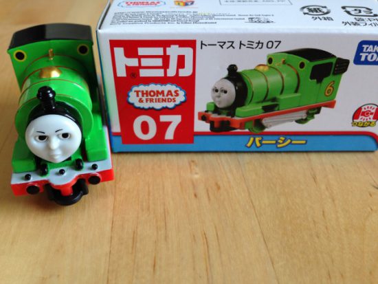 トミカのパーシー