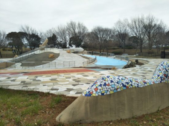 舎人公園のバシャバシャ池