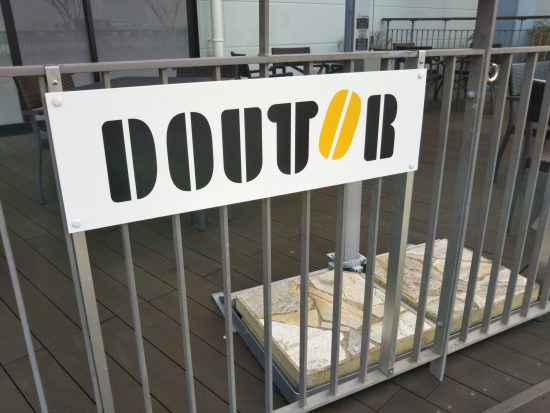 ドトールの看板