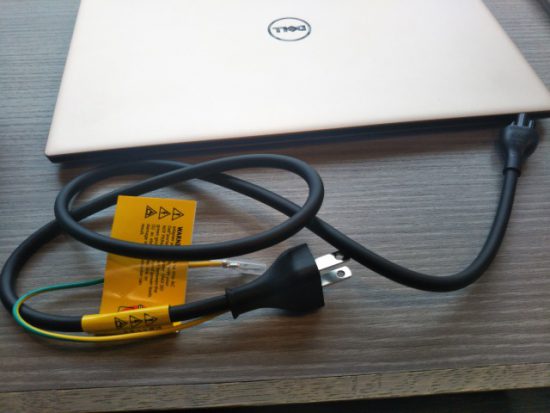 xps13のケーブル