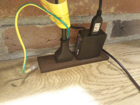 ニコアンドのコンセント