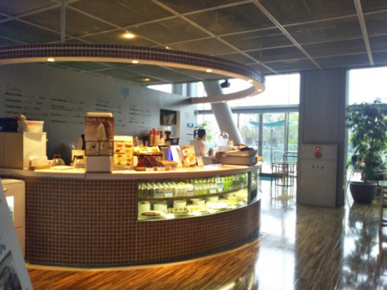 パナソニックセンターのカフェ