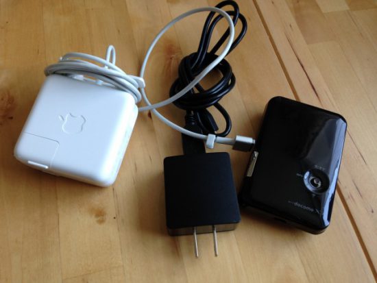 充電ケーブル