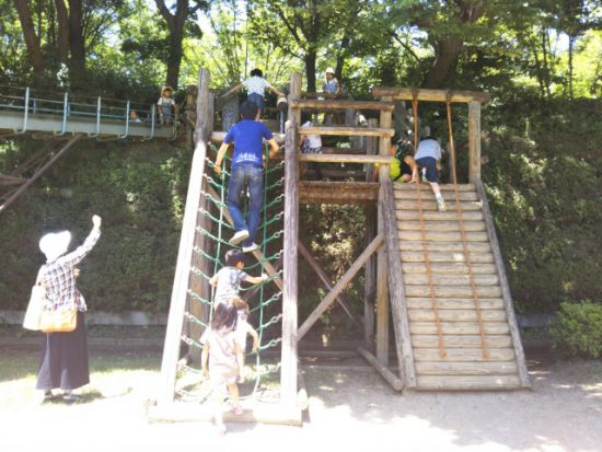 内牧公園のすべり台