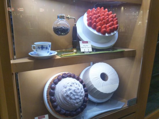 椿屋カフェのケーキ