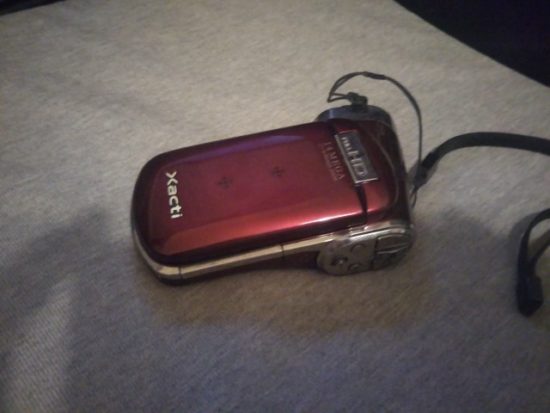 古いビデオカメラ