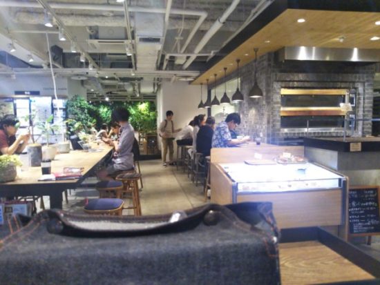 アールベイカーの店舗