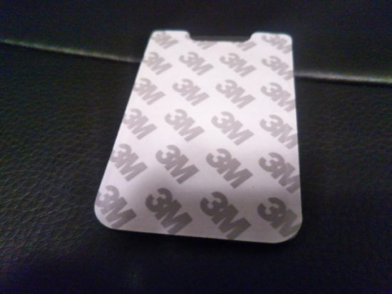 スマホに貼るカードケース