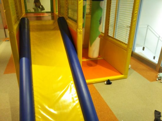 マイネッツカフェの遊び場