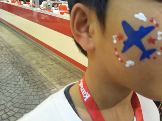 カンドゥーのボディペイント