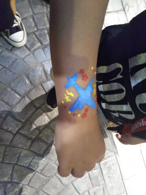 カンドゥーのボディペイント