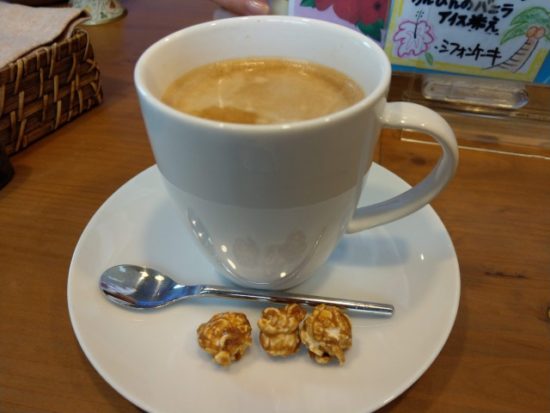 外人住宅街ココロアカフェ