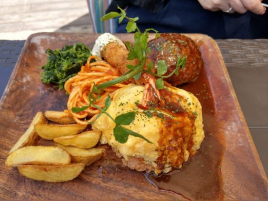 ハンバーグの時間の大人のお子様ハンバーグ