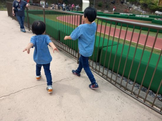 子供たちの画像