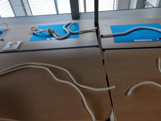 三菱みなとみらい技術館ロープ