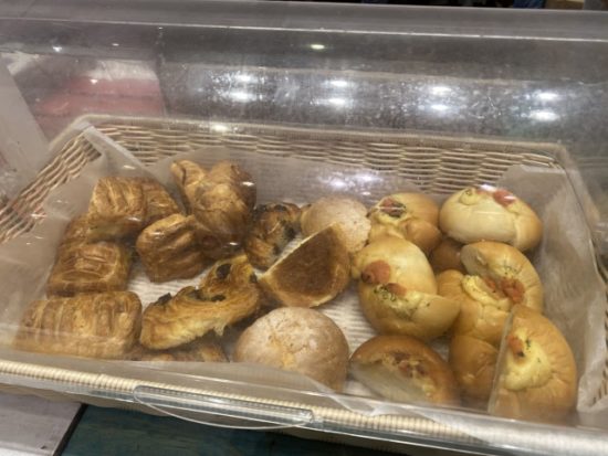 CHEZ MADUのパン食べ放題