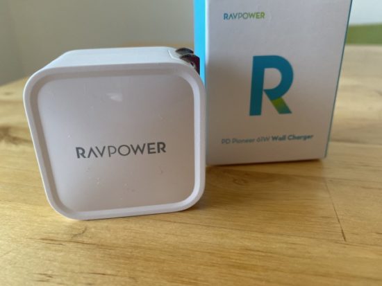 RAVPower 61W急速充電器