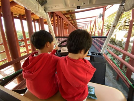沖縄の子供たち