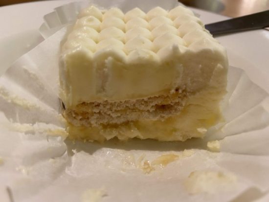 サイゼリヤのアイスケーキ