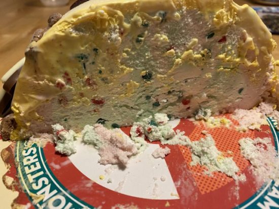 ピカチュウアイスケーキ