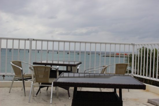 ウミカジテラス