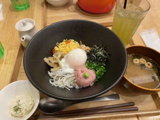 茶鍋カフェ 神楽坂 茶寮