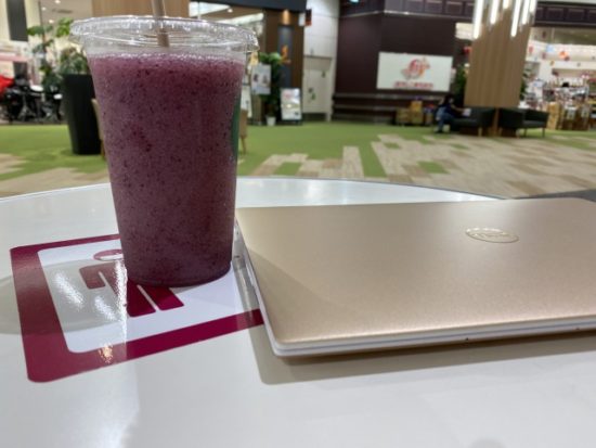 ジュースとパソコン