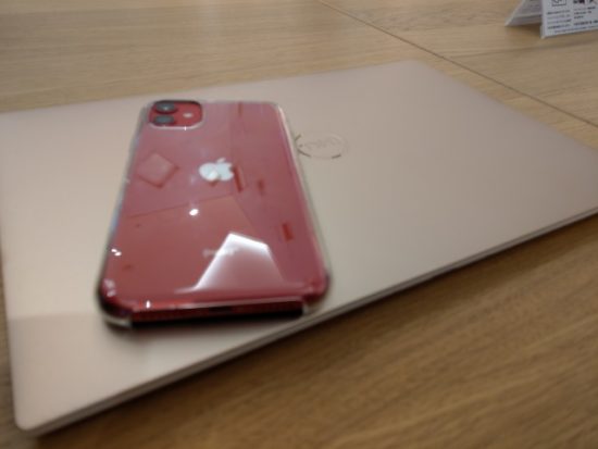 スマホとPCの画像