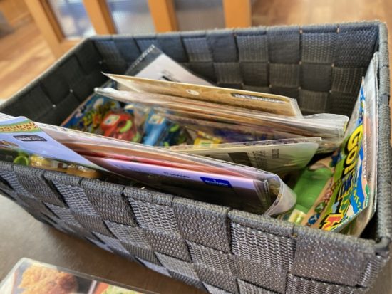 お子様セットのおもちゃ