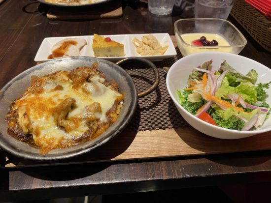 パエリアのお店