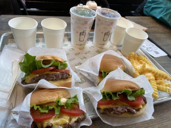 SHAKESHACKハンバーガー