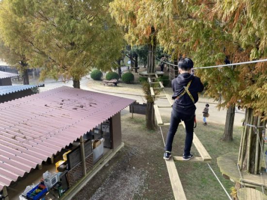 イバライドのアスレチック子供たち