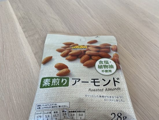 アーモンド