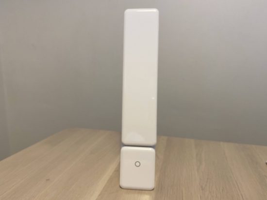 ニトリのデスクライト