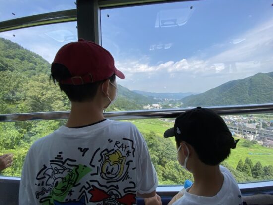 湯沢高原の子供たち