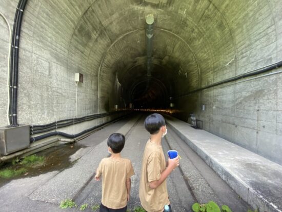 子供たちの画像