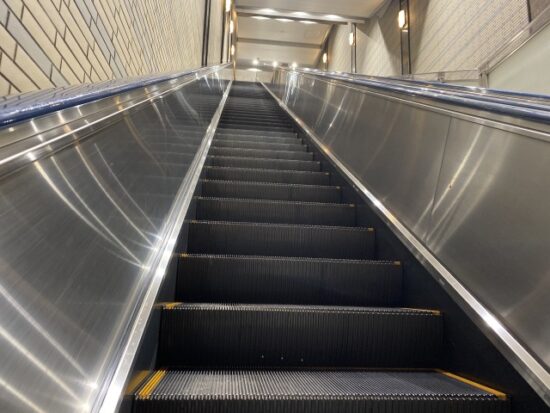 エスカレーター