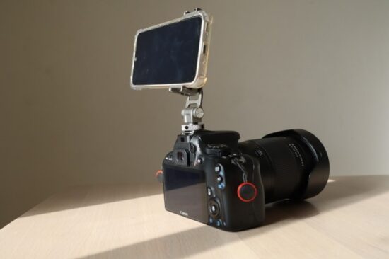 SmallRig 汎用アルミスマホホルダー
