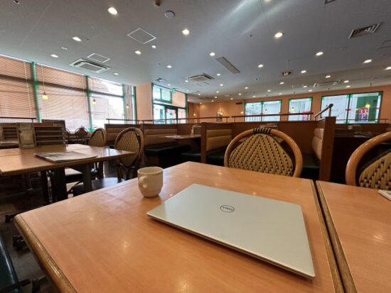 ファミレスのパソコン