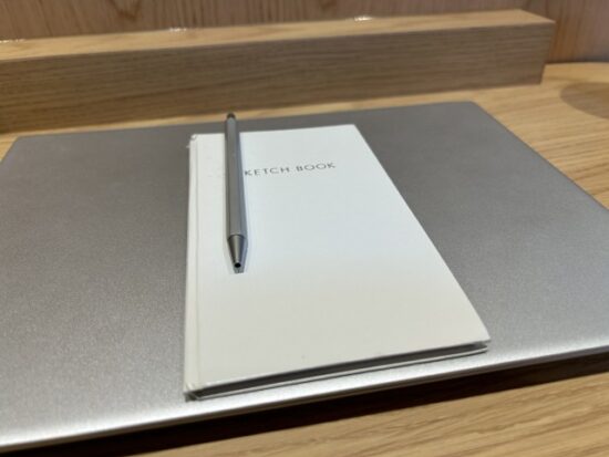 パソコンと野帳