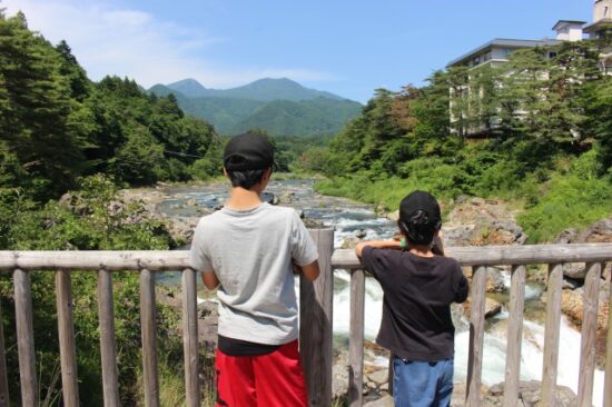 子供たちの画像