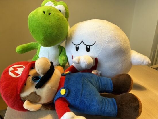 マリオのぬいぐるみ