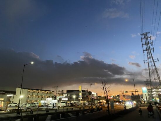 夕暮れ逢魔が時